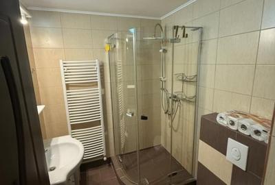 Apartament cu 3 camere decomandat în Păcurari - 1