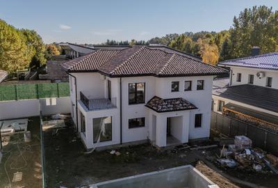 Vila moderna cu vedere la lac, ambient intim si elegant, piscina, carport - 20