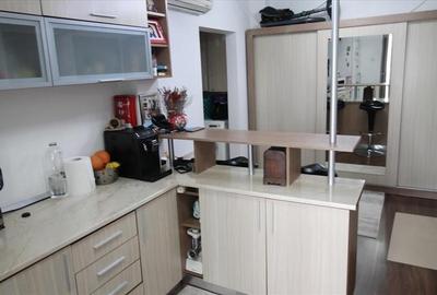 Zona Martir Closca - 2 camere decomandate - 8
