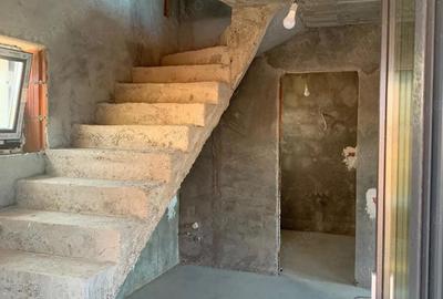 Casă cu 3 camere cu Teren 220 Mp în Dărăști-Ilfov - 1