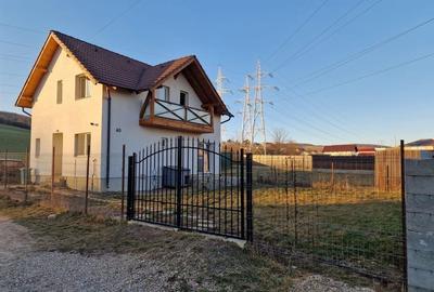 Casă individuală cu 4 camere cu Canalizare în Sâncraiu de Mureș - 7