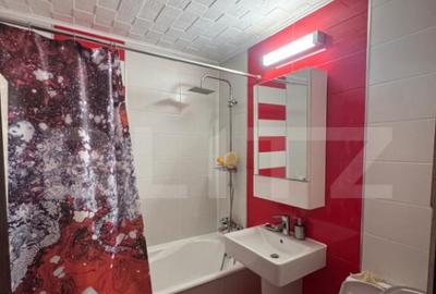 Apartament cu 4 camere decomandat în Olteniței