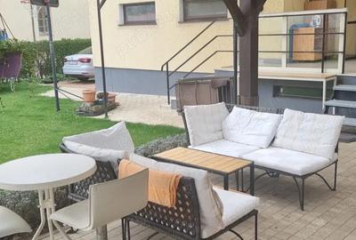 Casă cu Teren 800 Mp în Malu - 2