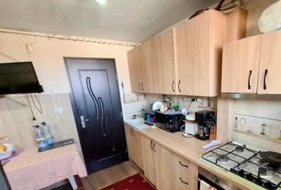 Garsoniera  | Etaj 3/4 Bloc tip Vila | Zona Racadau  | Pret 86.900 Euro - 9