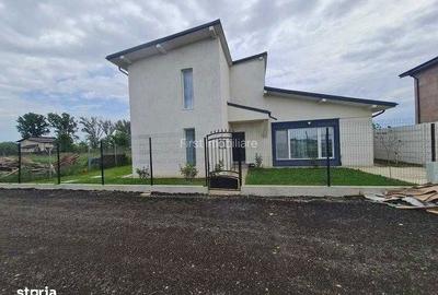 Casă cu 4 camere cu Teren 150 Mp în Domnești - 4