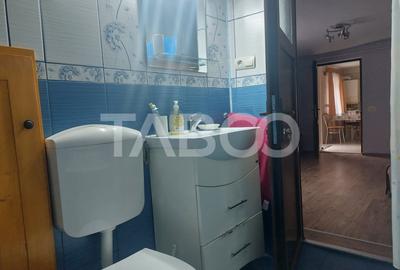 Casa in zona centrala 5 camere 2 bucatarii 3 bai curte comuna Cisnadie - 22