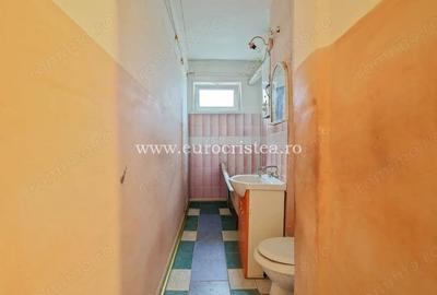 Apartament cu 3 camere semidecomandat în Central - 2