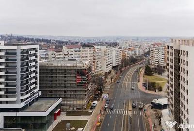 Apartament cu 3 camere decomandat în Nicolina - 2