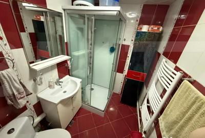 Apartament cu 3 camere decomandat, mobilat în Central - 2