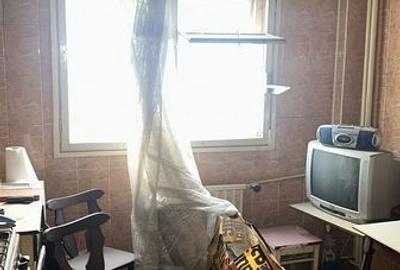 Apartament cu 2 camere decomandat în Rahova - 3