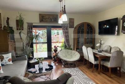 Casa de vanzare, cu 4 camere, 140 mp, zona Strada Dara - 24