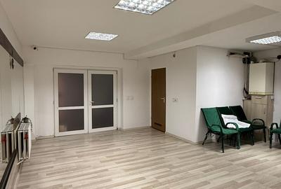 Doamna Ghica aproape de rond Doamna Ghica si Parc Plumbuita - 7