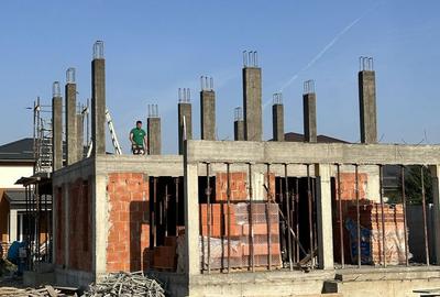 Casă cu 4 camere în Dragomirești-Vale - 2