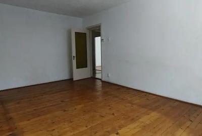 Apartament 3 camere, decomandat, etj 1; Micro 11; Certif. perf. energ.clasa A Pret negociabil. - 6