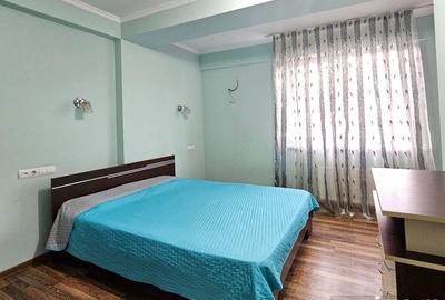 Garsonieră decomandată în Titan