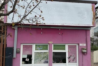 Spațiu comercial, de 70 mp, în Central - 6