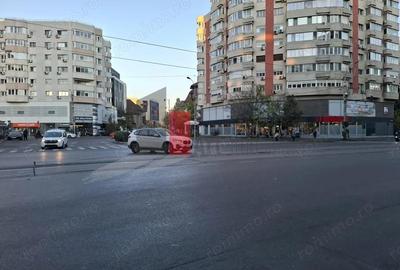 URGENT!, Piata 1 Mai, VIZIBILITATE, TRAFIC PIETONAL SI AUTO, NEGOCIABIL - 5