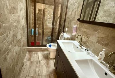 Apartament cu 3 camere decomandat în Cetate - 2