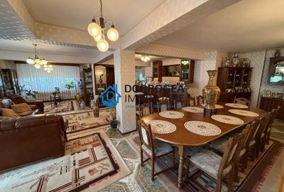 Ocazie unica pentru investitii, rezidential sau comercial, vila 710 mp utili - 7