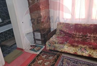 Casă cu 5 camere cu Teren 1958 Mp în Est - 6