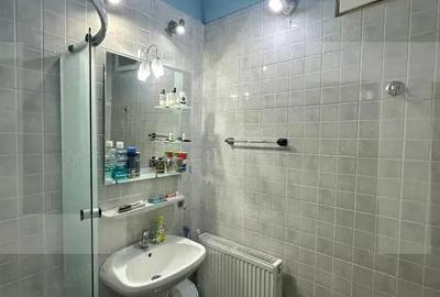 Apartament 3 camere, 75 mp, zona Ultracentrala - 2