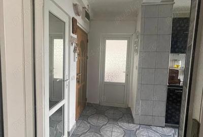 Apartament cu 3 camere decomandat în Central - 1