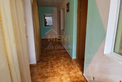 Casă individuală cu 4 camere cu Canalizare în Băicoi - 7