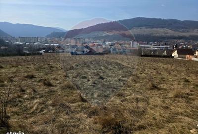 Teren de 2606 mp, în Central - 5