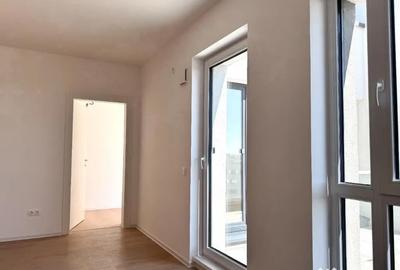 Apartament cu 3 camere semidecomandat în Sud - 14
