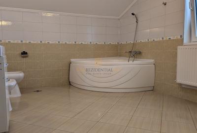 Casă individuală cu 8 camere cu Canalizare în Metalurgiei - 13
