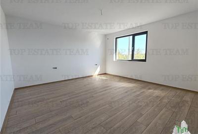 Casă individuală cu 4 camere cu Teren 250 Mp în Odăi - 3