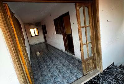 Casă cu 6 camere în Găești - 3