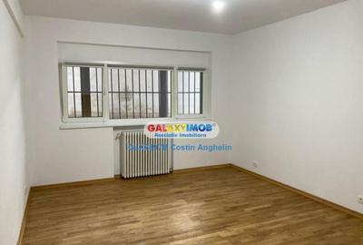 Spatiu Birou 3 Camere - Piata Romana / Dacia - 1