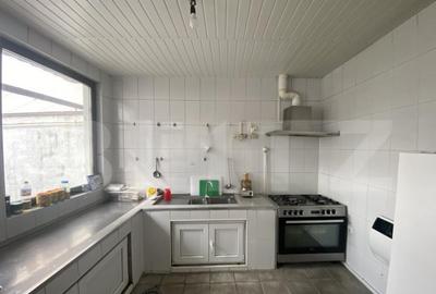 Cladire S+P+M 379 mp, teren 374 mp, afacere azil, zona Parc - 4