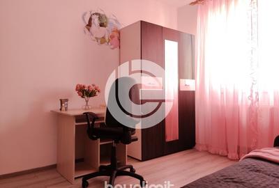 Apartament - 3 camere - Etaj 1 - Logie - Parcare - 14