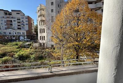 Spa?iu birou sau diferite activita?i - 3