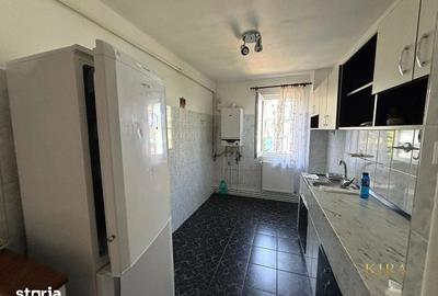 Apartament cu 3 camere în Central - 1