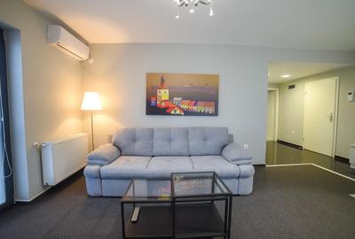 Apartament cu 2 camere decomandat în Tractorul - 3