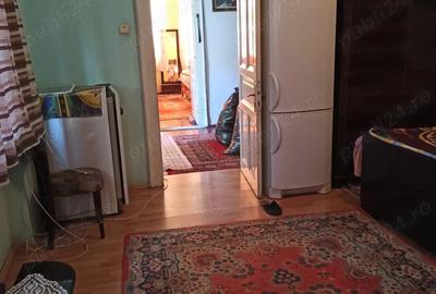Casă cu 3 camere cu Teren 230 Mp în Central