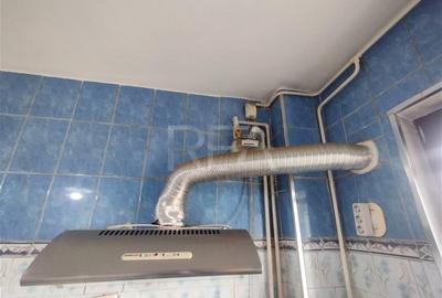 Apartament cu 2 camere decomandat, mobilat în Titan - 11