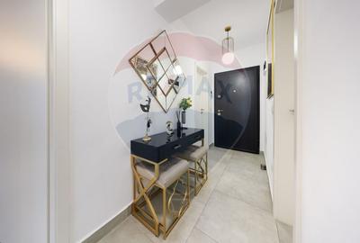 Apartament cu 2 camere decomandat în Tractorul - 4