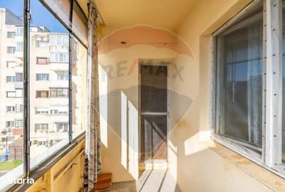 Apartament 3 camere zona 300, Micalaca, B-dul N. Titulescu - 6