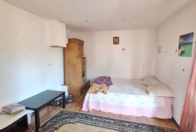 Casă cu 4 camere în Pasărea - 1