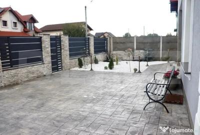 Casă cu 4 camere cu Teren 681 Mp în Șag - 2