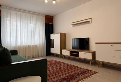 Persoană Fizică Închiriez apartament cu 2 camere decomandat - 1