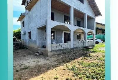 Casă cu 5 camere cu Teren 400 Mp în Măgura - 3