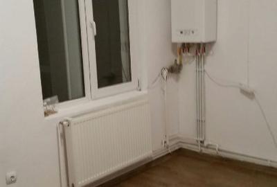 Închiriez apartament/spațiu comercial - 2