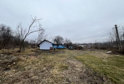 Casă cu 2 camere în Central