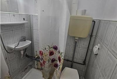 Garsonieră decomandată în Narcisa - 4