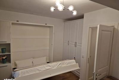 Apartament cu 4 camere în Central - 1